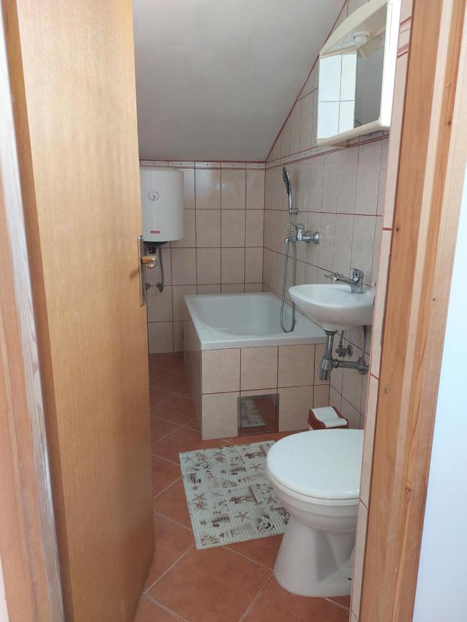 Apartmani Igercic Stinica Exteriér fotografie